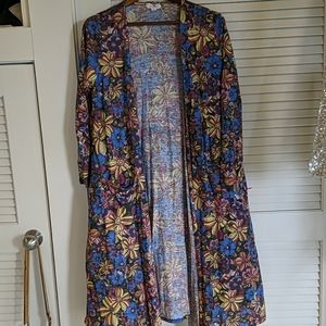 CUTE Lularoe Sarah